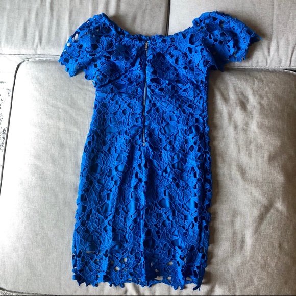 GENEVIEVE ROYAL BLUE OFF-THE-SHOULDER LACE DRESS - Picture 3 of 4